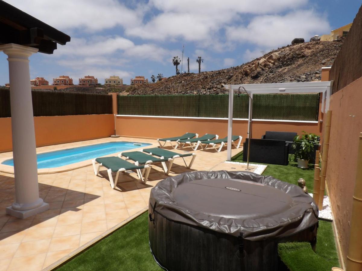 Villas Brujula Company Corralejo Exteriör bild