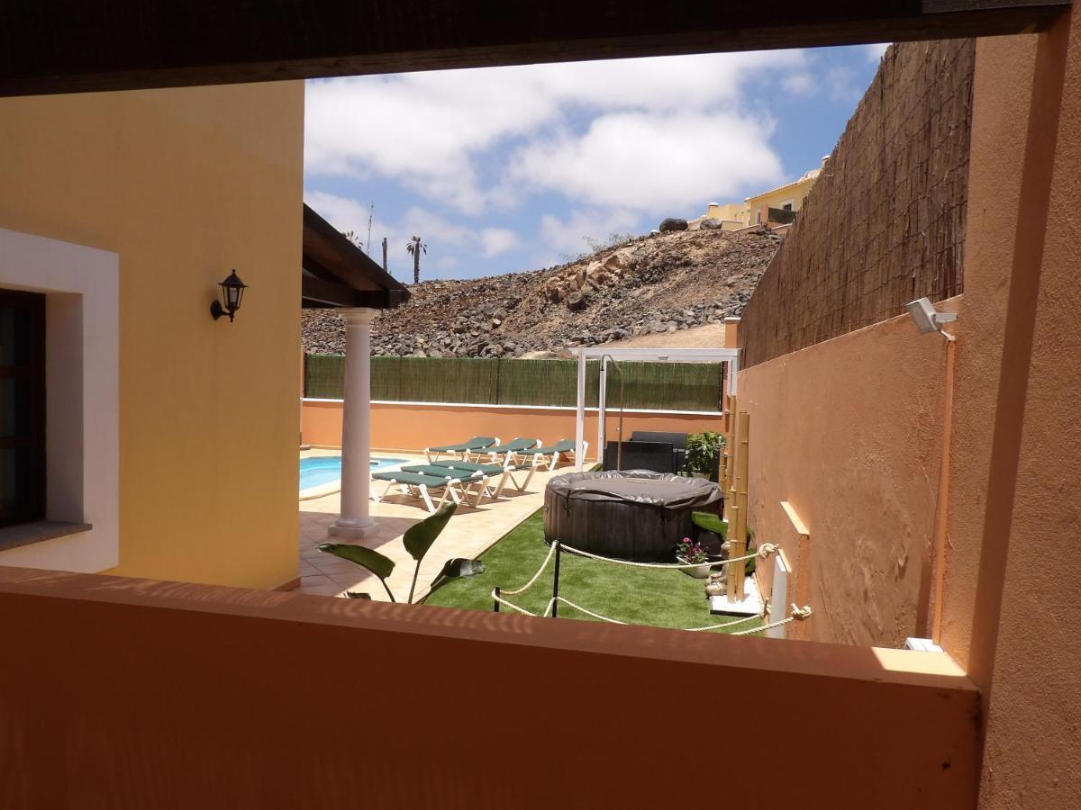 Villas Brujula Company Corralejo Exteriör bild